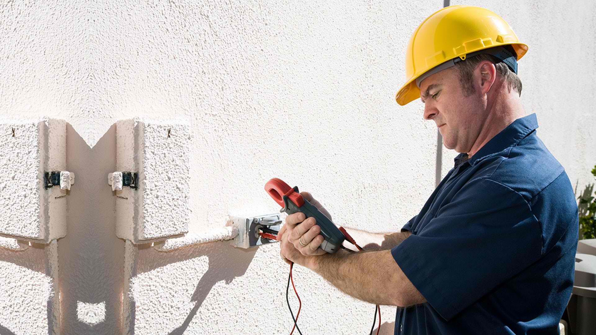 How much money do electricians make? - Hunter Valley Electrical